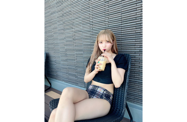 NMB48・堀詩音（インスタグラムから＝所属事務所に掲載許可をいただいています）