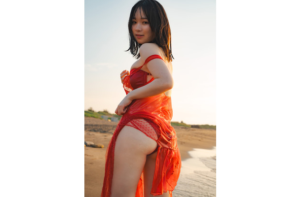 池本しおり（ｃ）扶桑社