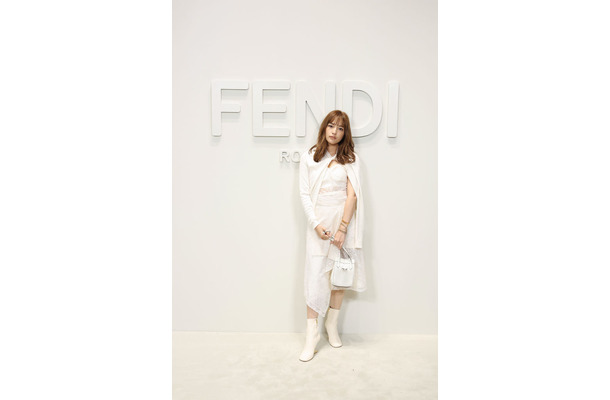 川口春奈(Photo by Daniele Venturelli/Getty Images for Fendi)