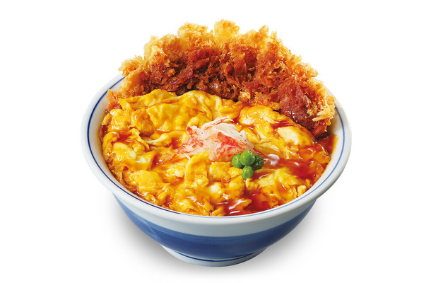 天津飯チキンカツ丼　690円(税込759円)