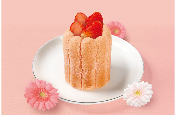苺のフラワーケーキ