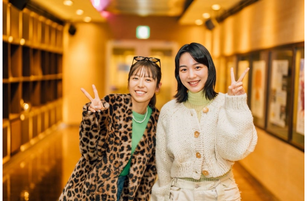 のん、ヒョウ柄若槻千夏とのツーショット写真公開！