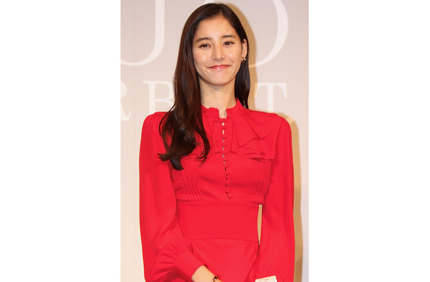 新木優子【撮影：浜瀬将樹】