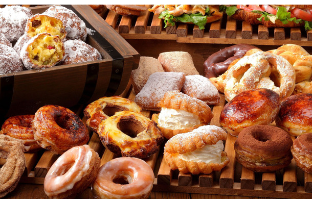 JACK IN THE DONUTS