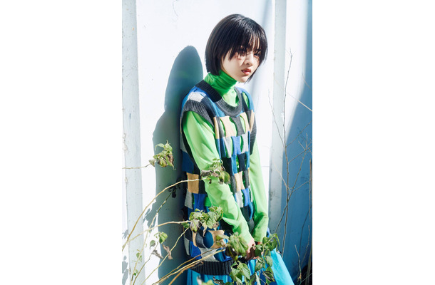 乃木坂46から可愛くてかっこいい林瑠奈、普段よりもぐっと艶やかな奥田いろはがグラビア登場