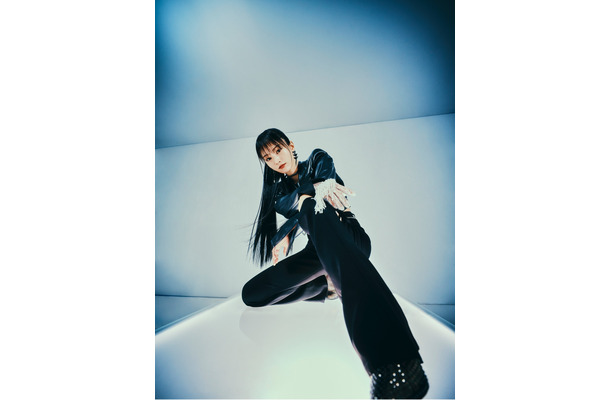 山本彩が作詞作曲の新曲「ブルースター」MVが公開に！　