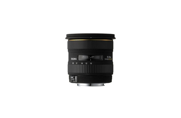 　シグマは7日、デジタル一眼レフカメラ専用超広角ズームレンズ「10-20mm F4-5.6 EX DC HSM」キヤノン用/シグマ用の発売日を決定した。発売日は、キヤノン用が7月11日、シグマ用が8月9日、ニコン用は未定。価格は83,475円。