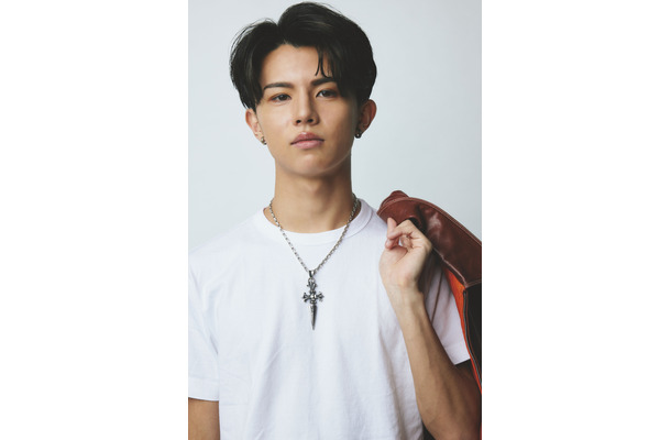 西城秀樹さんの七回忌！『女性セブン』が長男・木本慎之介をメディア初の独占撮