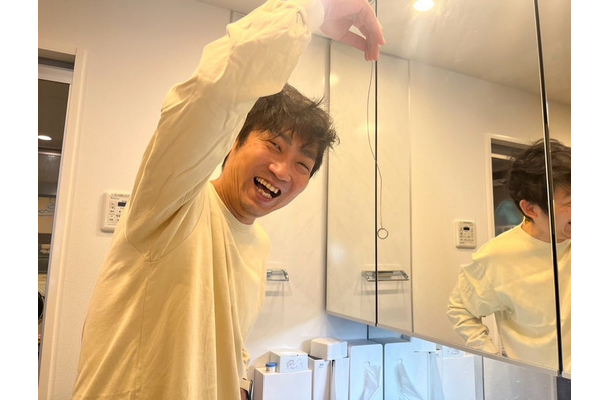 NON STYLE石田明、結婚指輪発見後の妻とのやり取り公開