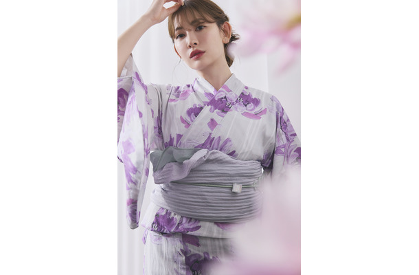 小嶋陽菜　睡蓮（Suiren）