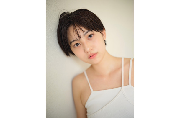 「オフだけどオフじゃない」「貴重な素の姿が見れる」マネージャーが撮影したタレント写真展開催！