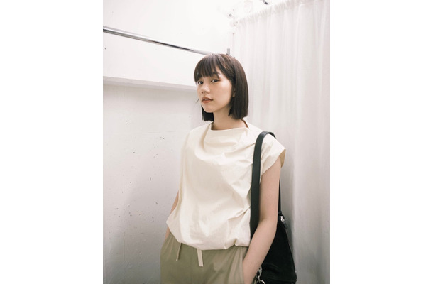 のん、爽やかな夏私服コーデショットに反響