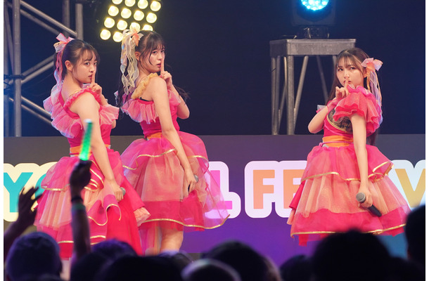 りんご娘【写真：竹内みちまろ】