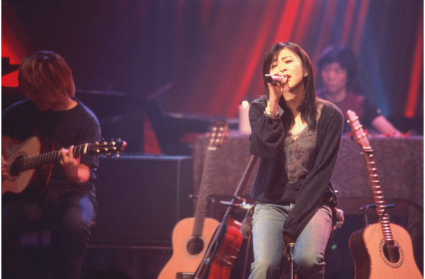 宇多田ヒカル、初Blu-ray化も含む「HIKARU UTADA LIVE CHRONICLES」全8タイトル