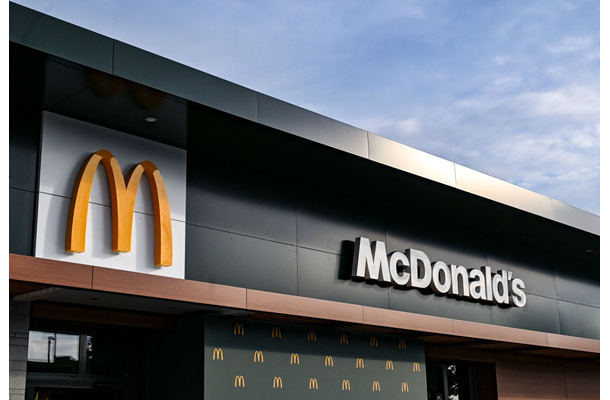 マクドナルド（Photo by Jens Kalaene/picture alliance via Getty Images）