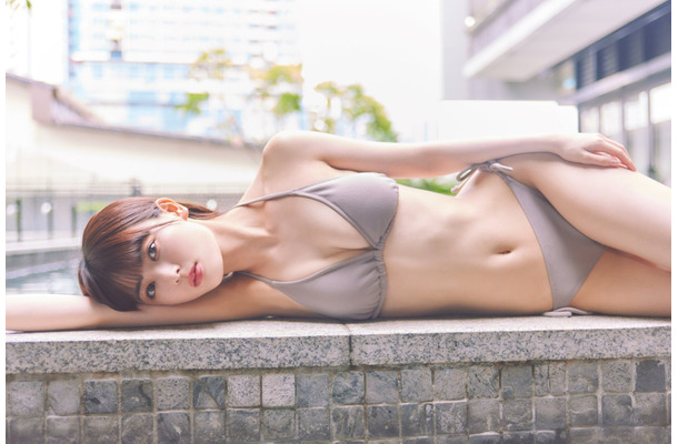 乃木坂46 岩本蓮加1st写真集「いたずらな風」（竹書房）　撮影／SAKAI DE JUN