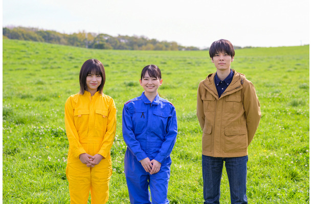 土曜ドラマ『リラの花咲くけものみち』左から當真あみ、山田杏奈、萩原利久　(C)NHK