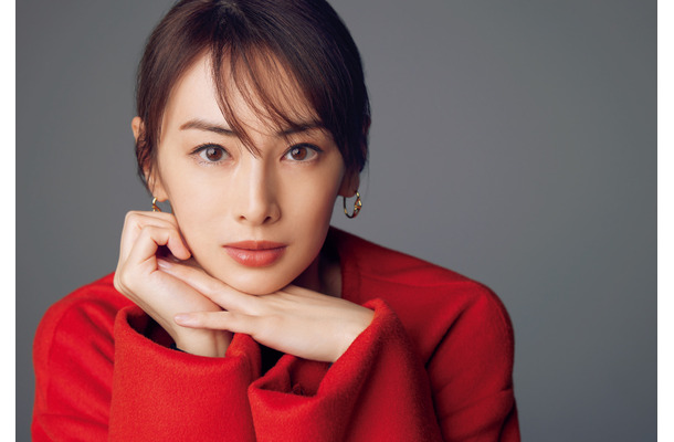 「北川景子オフィシャルカレンダー2025」（SDP）　特典カット：MAILIVIS（ポスター）