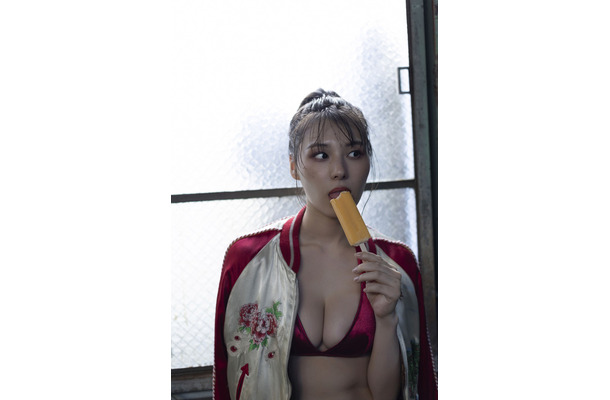 デジタル写真集『ギャルじゃねーし。』　撮影：西條彰仁