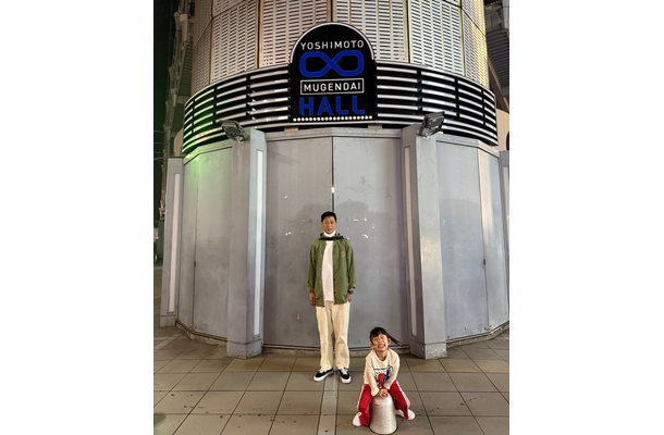 パンサー尾形と娘・さくらちゃん（写真はあいさんの公式ブログから）