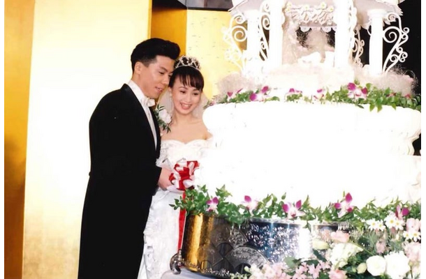渡辺美奈代、29回目の結婚記念日を報告！思い出写真複数公開