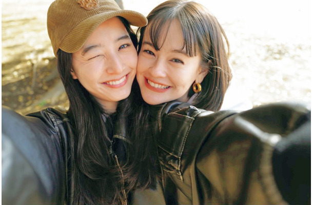 emmaのセンスブック『HERE I AM』　（C）SDP