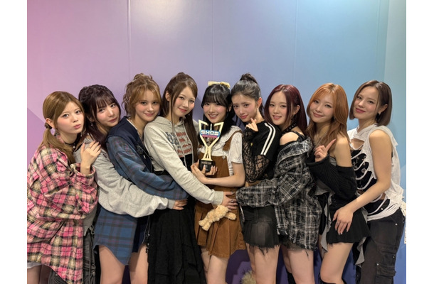 NiziU、韓国でも堂々の1位！『LOVE LINE』で韓国シングル第1弾に続く快挙「心から感謝している」