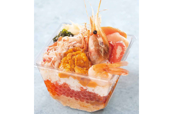 ［余市］うに専門店 世壱屋／世壱屋特製４層ミルフィーユ　4,860円