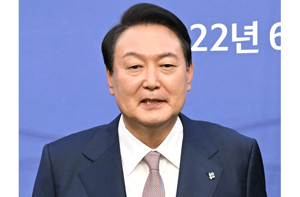 韓国・尹前大統領、官邸に保守系ユーチューバー招き会合「私は監獄に行こうが構わない」“民間人”身分の“官邸政治”に批判