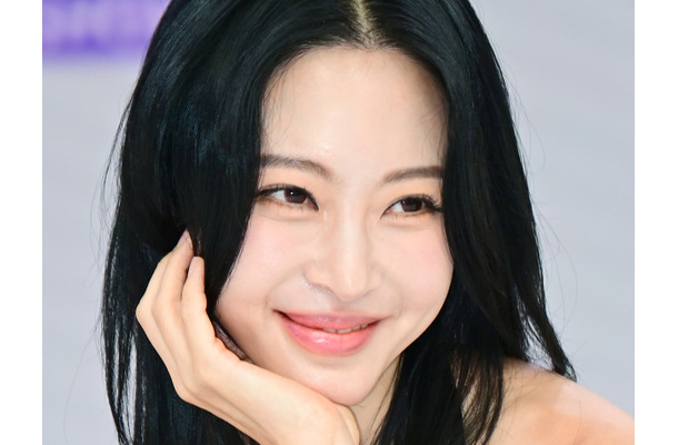 人妻の余裕？隠すよりも“魅せる”選択に視線集中、10歳差婚・韓国女優の艶やかな肉体【PHOTO】