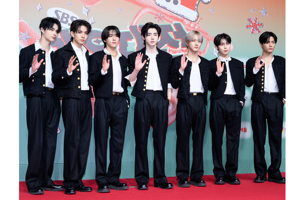 ENHYPEN、米人気トーク番組でのパフォーマンスが話題沸騰中「K-POPで最も旬のグループ」と紹介