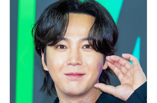 “アジアのプリンス”チャン・グンソク、自宅でカチューシャ＆長い髪の毛発見…「今、彼女は？」