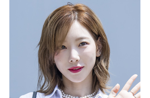 日本公演が中止になった少女時代・テヨン、心境を吐露「奪われた気分…ファンに申し訳ない」