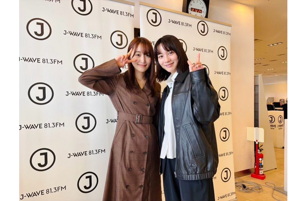 菅井友香とのん（写真はのんの公式ブログから）