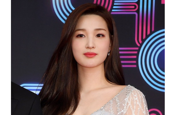 「子どもを捨てた母親」かつて“最年少アイドル夫婦”だったユルヒ、離婚後の葛藤を語る