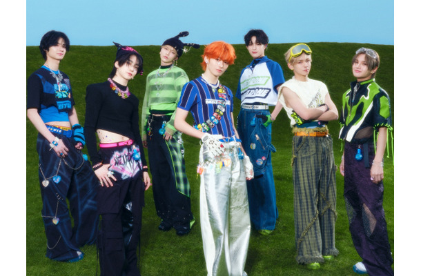 BTS所属HYBE発の“J-POP”ボーイズグループ「aoen」、6月11日にデビューSG『青い太陽』で本格始動
