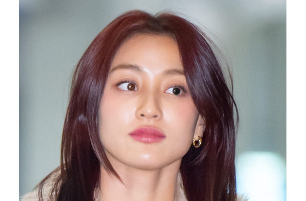 TWICE・ジヒョ、20代にして“約4億円相当のビル”のオーナーに　ソウルの人気エリアで全額現金購入