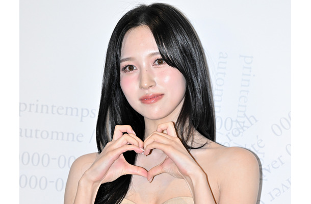 「“お姉さん感”が上がってる…」TWICEミナ、“はっちゃけ姿”も美しすぎてメロメロ「ガチで美しい」【PHOTO】