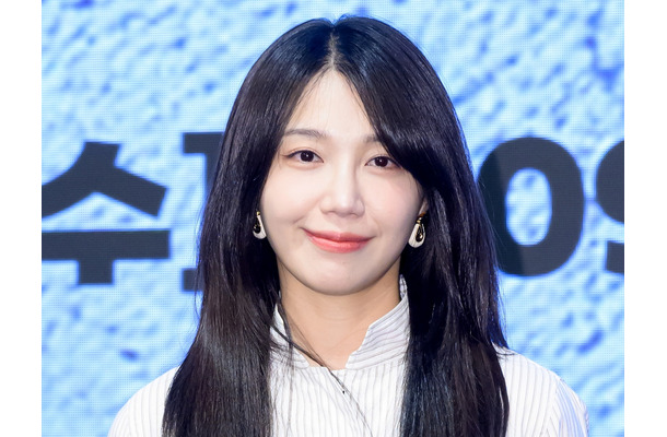 Apink・ウンジ、14年所属のISTエンタを離れ新たな道へ「これからも輝く歩みを」