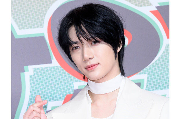 TXT・ボムギュ、横顔も筋肉も完璧！“男前ビジュ”でファン魅了「イケメンすぎ」【PHOTO】