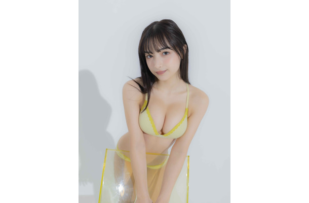 百瀬まりなの新作デジタル写真集『JP School Girl』　撮影：Akihiro Saga　（C）2025 As.