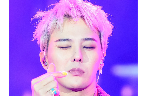 G-DRAGON、波紋呼んだ“麻薬疑惑”について改めて言及「胸を張って生きてますから」