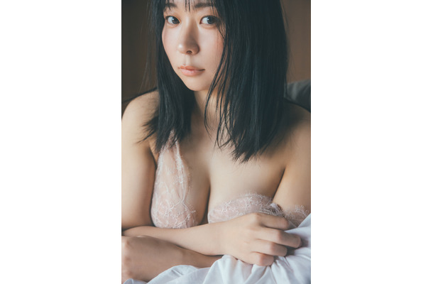撮影：東京祐 （C）講談社