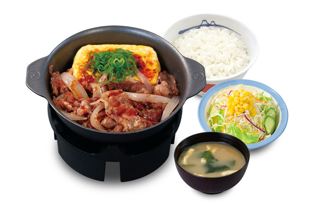 旨辛豆腐牛バラ焼定食　 890円