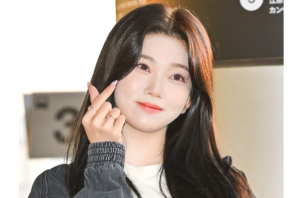 関西出身らしい“バラエティセンス”を披露？Billlie・ツキ、韓国ウェブバラエティ番組MCに抜擢！
