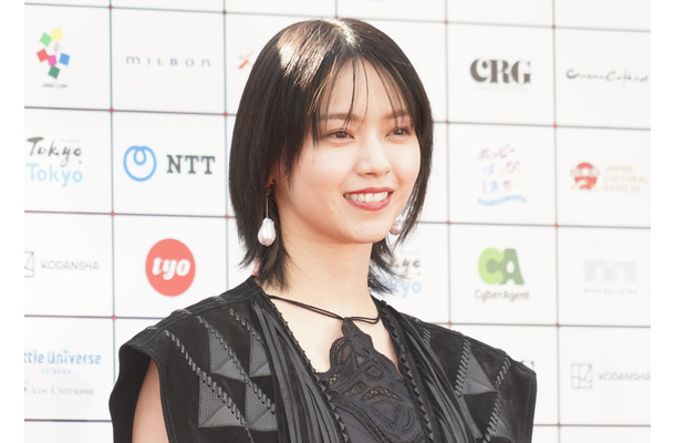 西野七瀬【写真：竹内みちまろ】