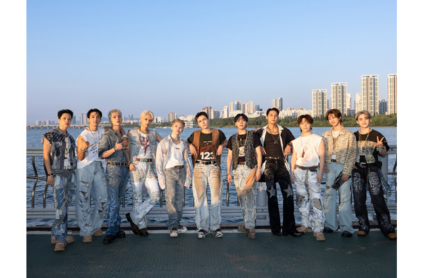 SEVENTEEN、今年のK-POP最高記録を更新！新アルバム初動252万枚で“ダブルミリオンセラー”達成