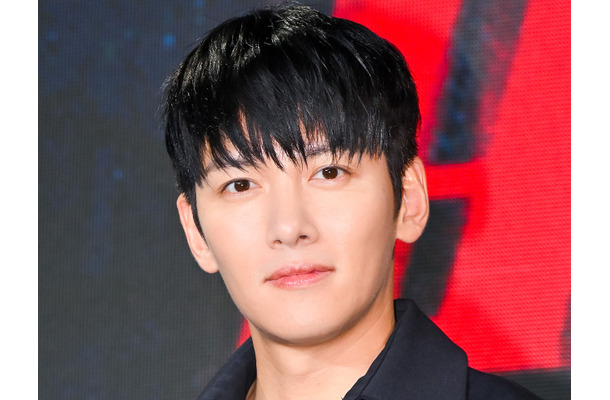 俳優チ・チャンウク、公演のMCに初挑戦！IVEとの“暴走モルモット”などダンスチャレンジも話題