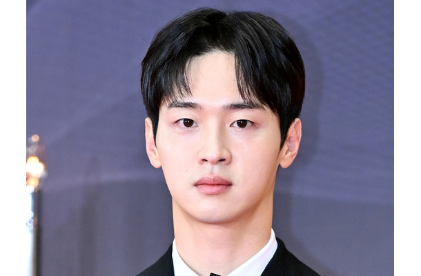 強盗捕まえて芸能界デビュー！『ノクドゥ伝』での女装が話題になった韓国俳優の“意外”な大学時代