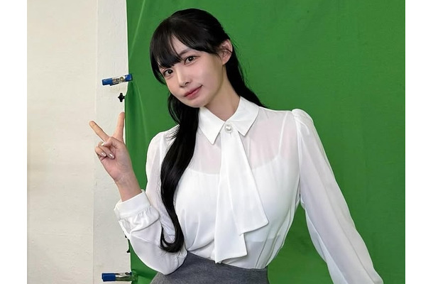 サッカー選手の彼氏に“求婚パフォ”された韓国女子アナ、“ド迫力”の美貌際立つプライベート写真に騒然【PHOTO】